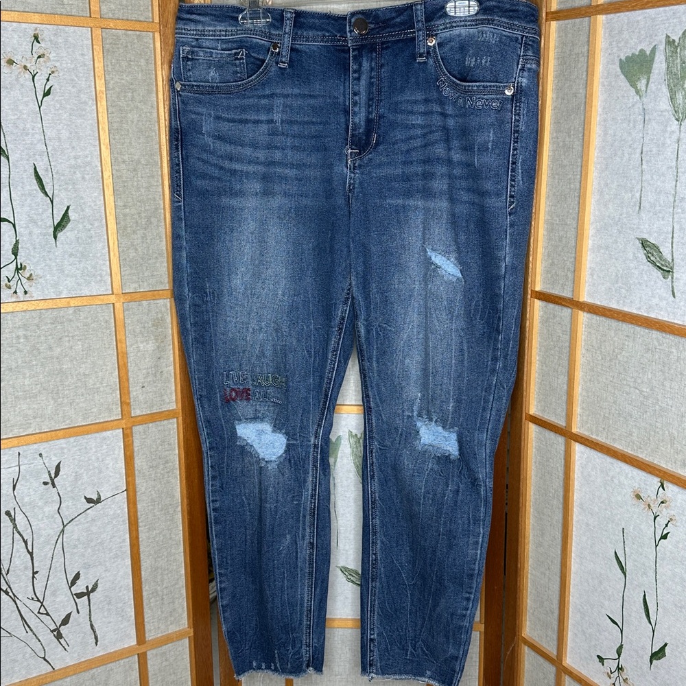 Seven 7 Women's Jeans Ankle Skinny Crop Blue Denim Size 14 Distressed